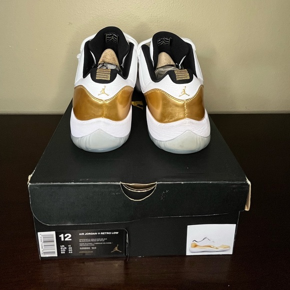 Jordan 11 Retro Low Closing Ceremony - Picture 5 of 9